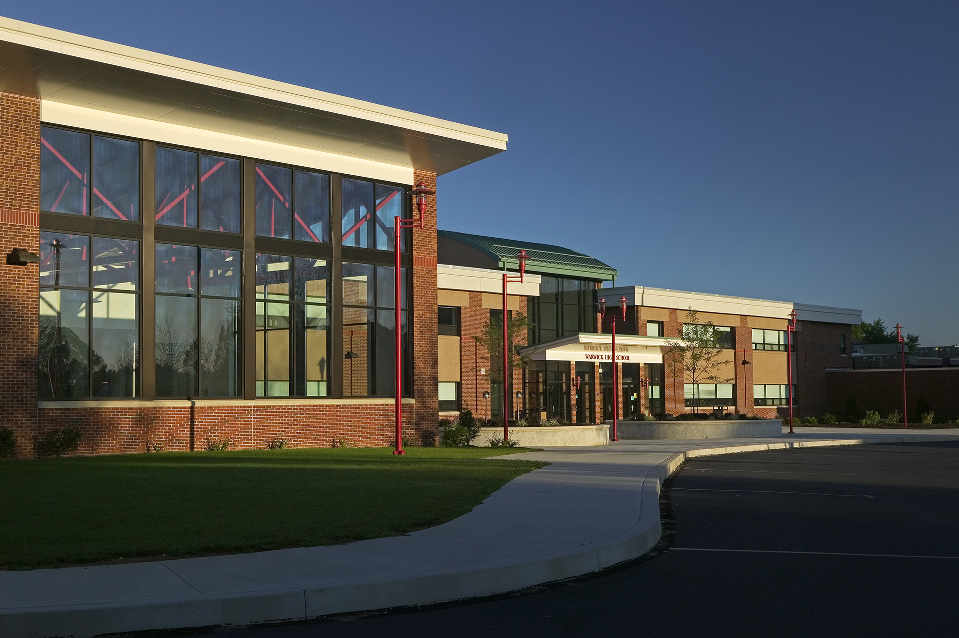 Warwick School District High School Learning Commons & Tech Commons