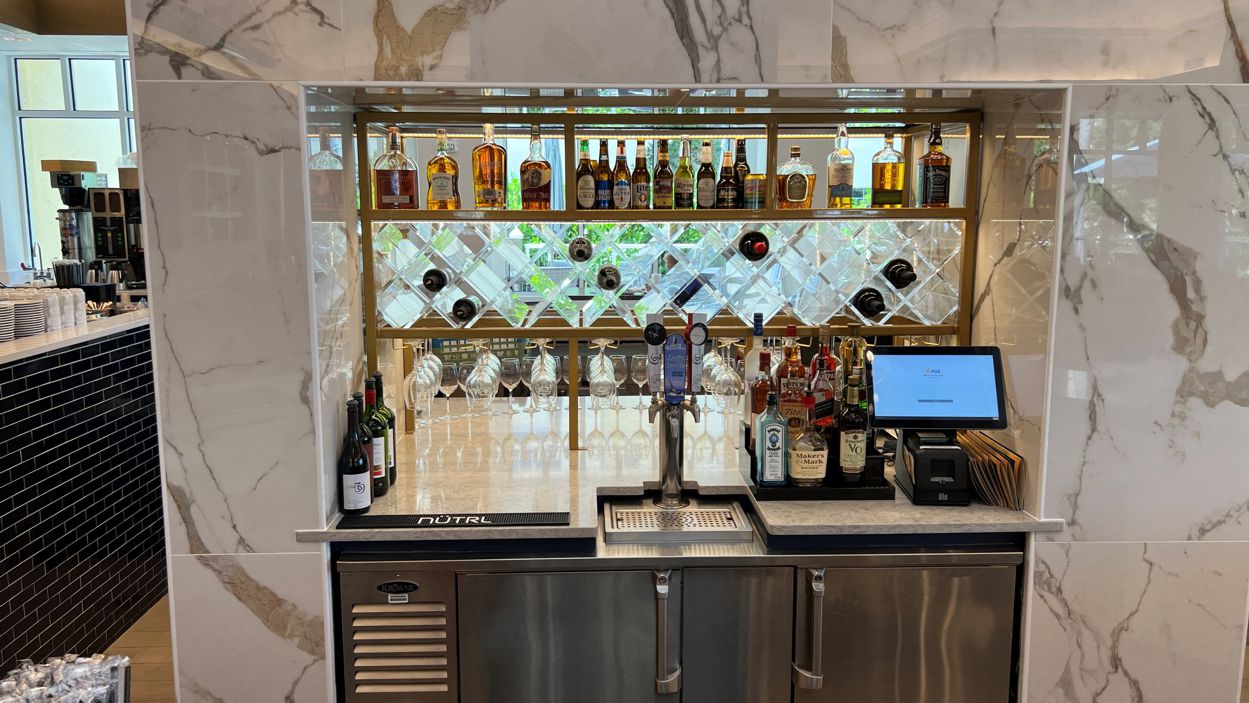 Life Plan Community dining venue bar design